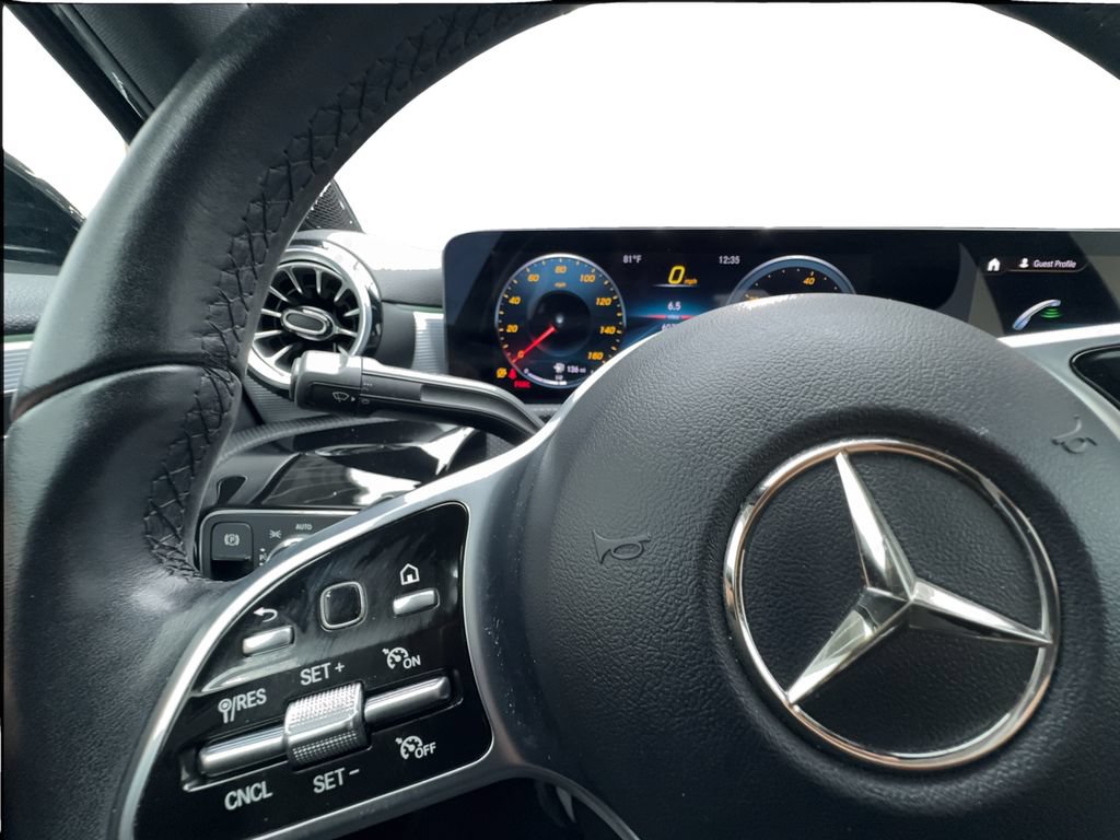 Used 2022 Mercedes-Benz A 220 image 38
