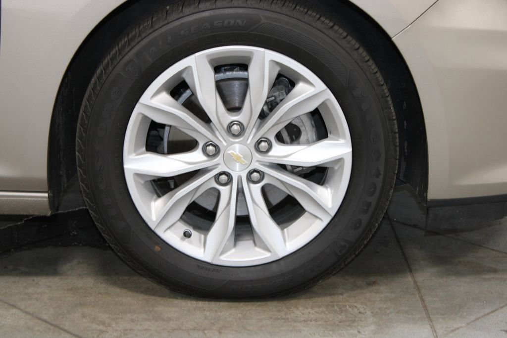 Used 2023 Chevrolet Malibu LT image 12