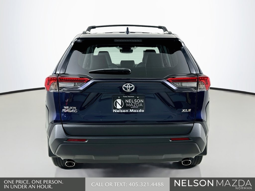 Used 2024 Toyota RAV4 XLE Premium FWD image 7
