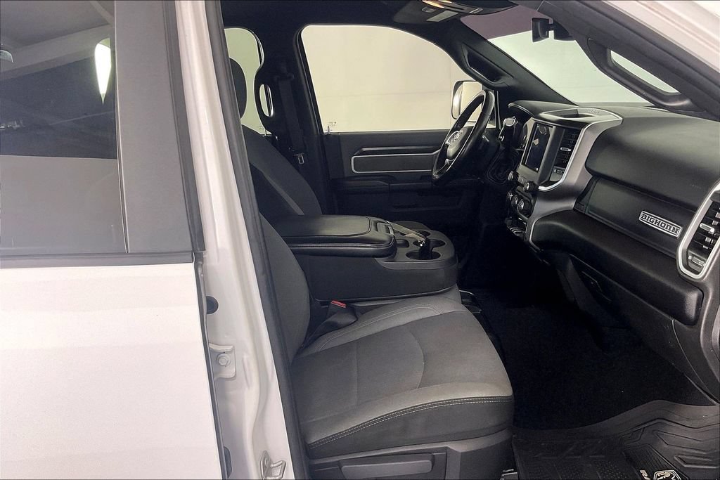 Used 2021 RAM 2500 Big Horn w/ Level 1 Equipment Group AWD/4WD image 9