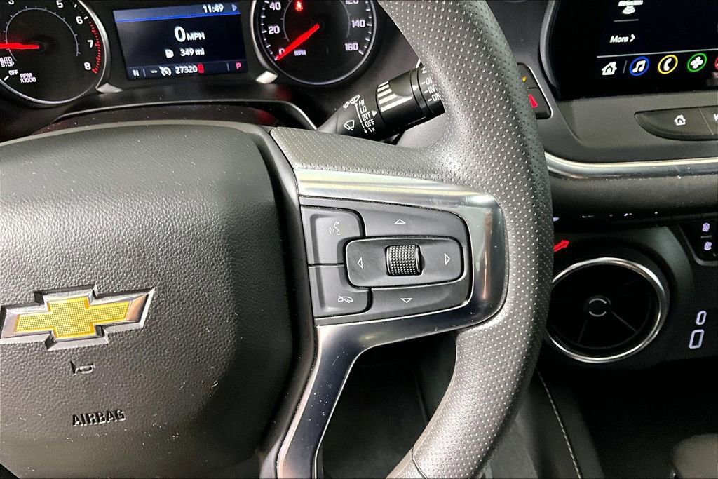 Used 2025 Chevrolet Blazer LT FWD image 15
