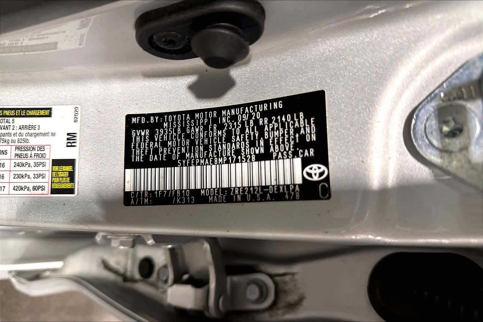 Used 2021 Toyota Corolla LE FWD image 36