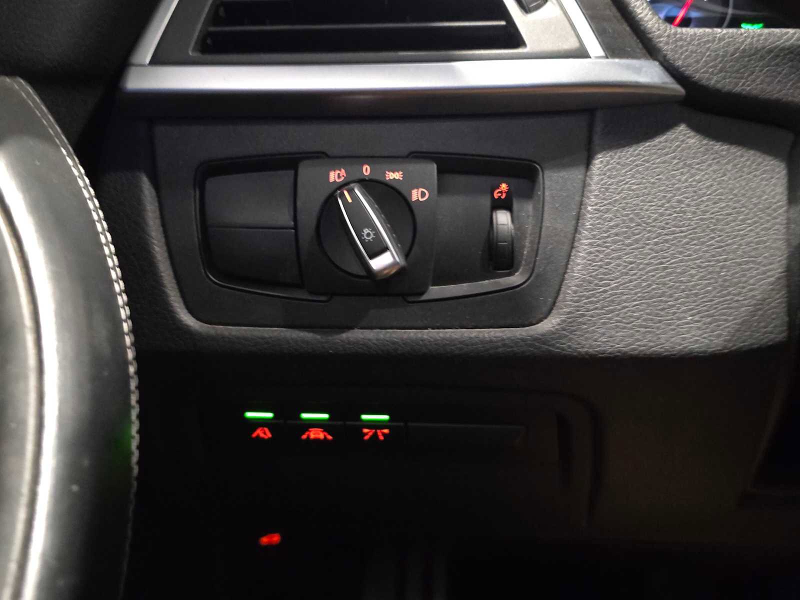 Used 2017 BMW M3 image 30