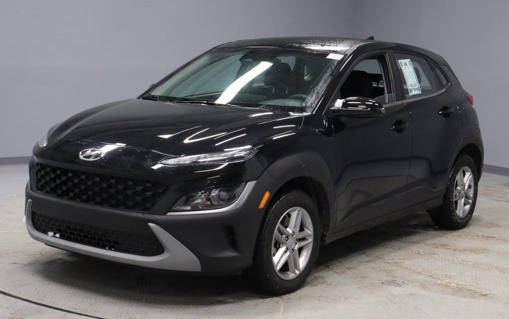 Certified 2023 Hyundai Kona SE w/ Cargo Package image 6
