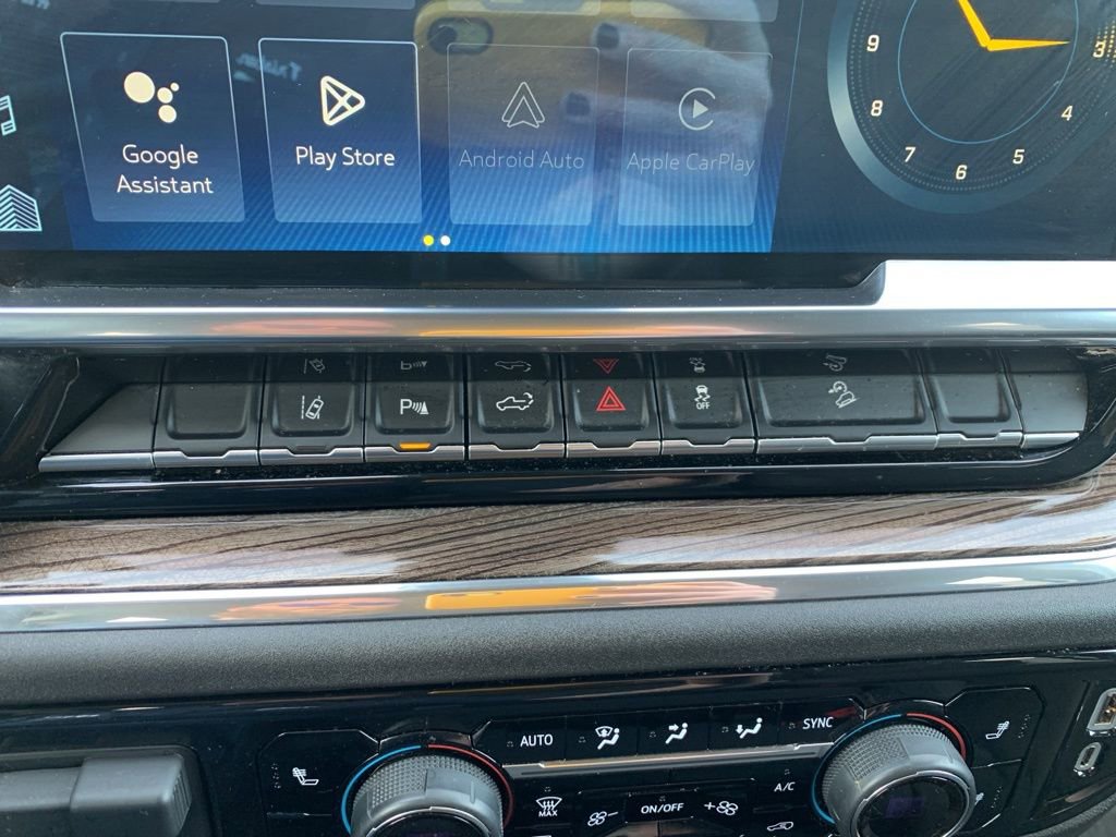 Used 2024 Chevrolet Silverado 2500 LT w/ Midnight Edition image 21