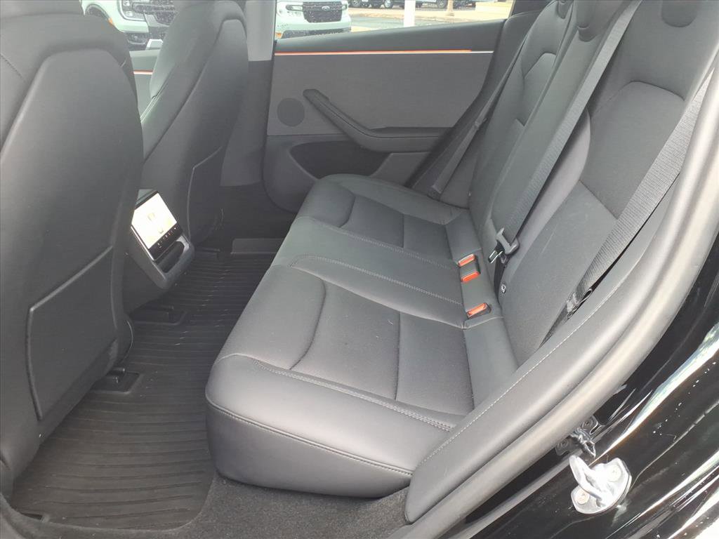 Used 2025 Tesla Model 3 Long Range image 17