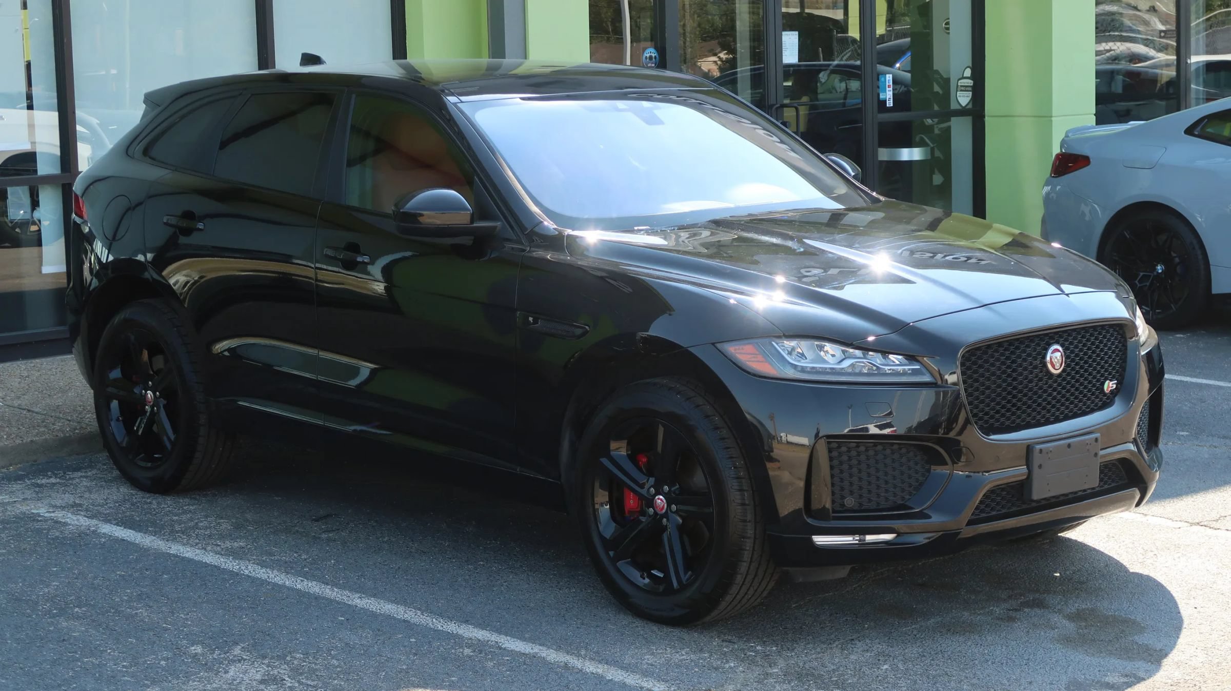 Used 2019 Jaguar F-PACE S AWD/4WD image 5