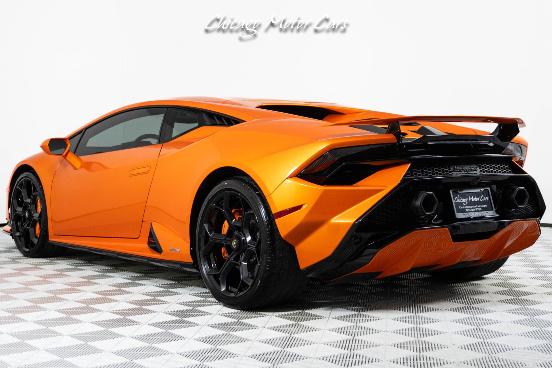 Used 2023 Lamborghini Huracan Tecnica image 19