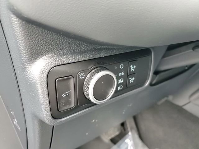 Used 2025 Ford Explorer Active image 13