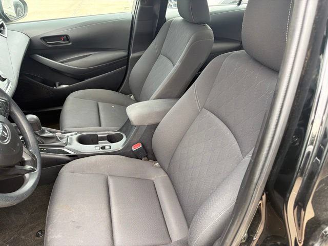 Used 2024 Toyota Corolla LE FWD image 3