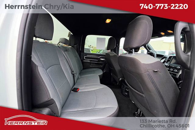 Used 2024 RAM 3500 Big Horn AWD/4WD image 27