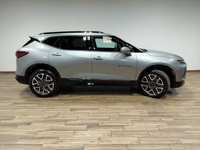 Used 2025 Chevrolet Blazer RS w/ Driver Confidence II Package image 22