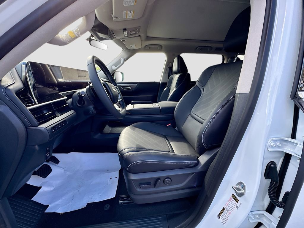 New 2026 INFINITI QX80 Luxe w/ Cargo Package RWD image 22