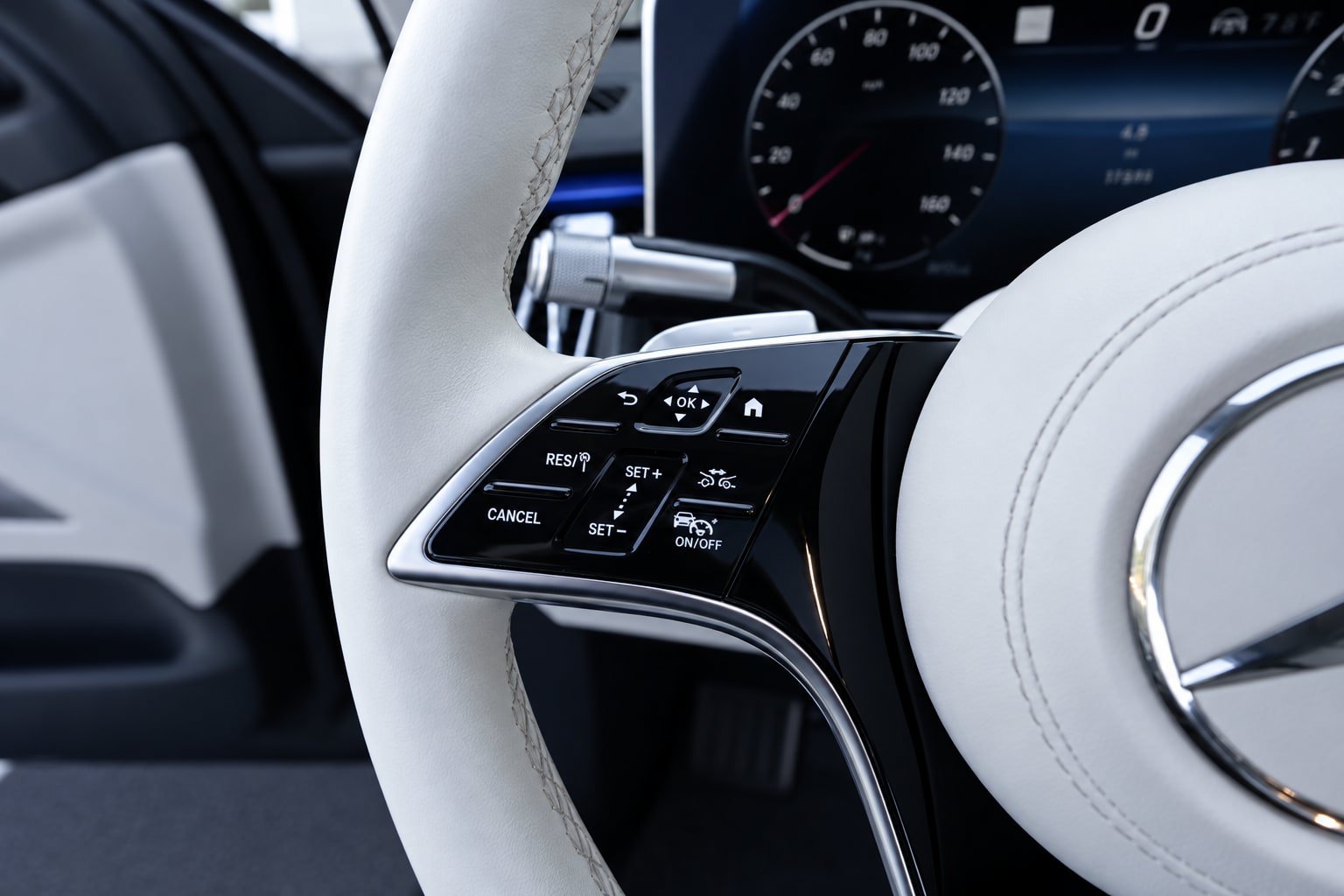 Used 2023 Mercedes-Benz S 500 4MATIC image 30