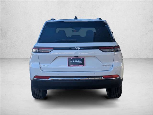 New 2025 Jeep Grand Cherokee Limited image 7
