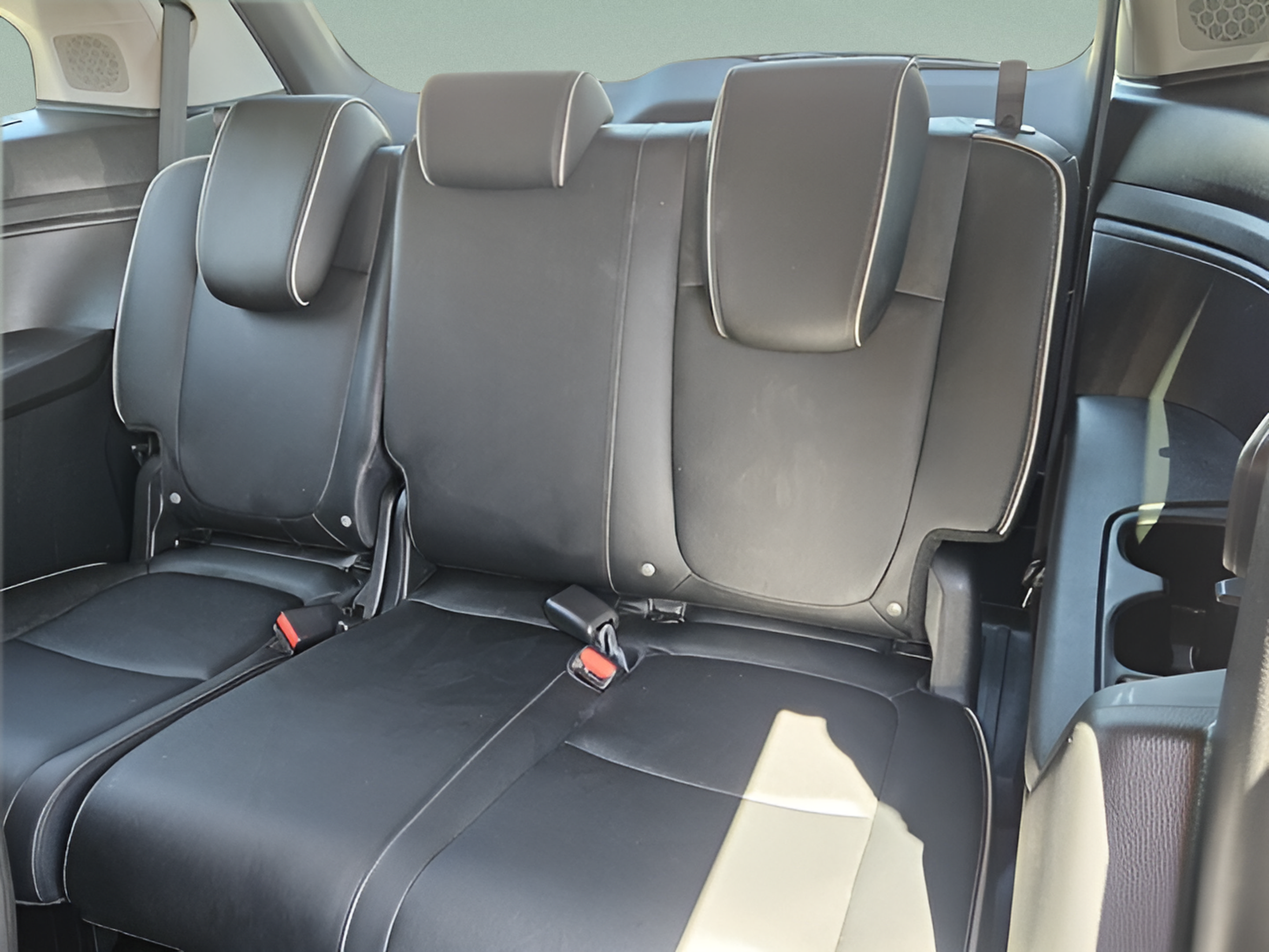 Used 2024 Honda Odyssey Elite image 9