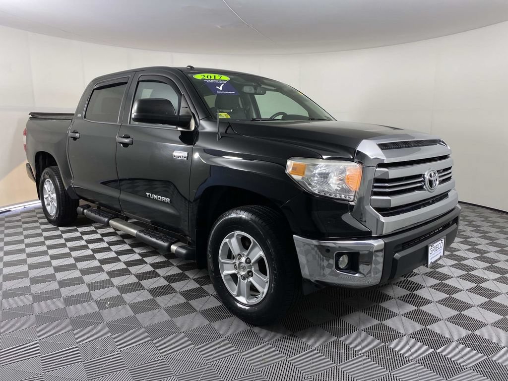 Used 2017 Toyota Tundra SR5 w/ SR5 Upgrade Package