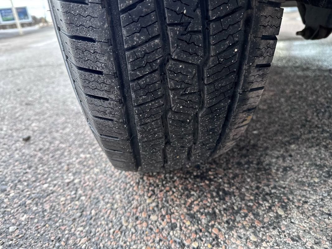 Used 2019 GMC Savana 2500 w/ Driver Convenience Package image 40