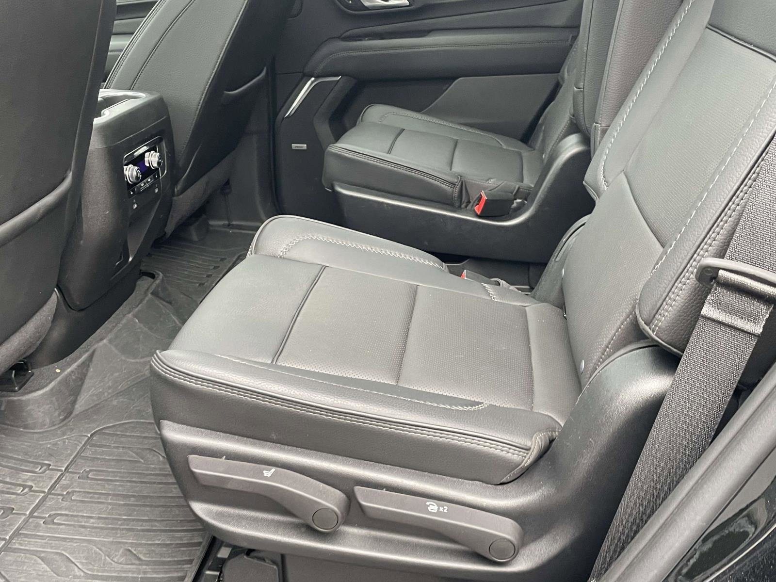 Certified 2023 GMC Yukon Denali w/ LPO, Floor Liner Package image 5