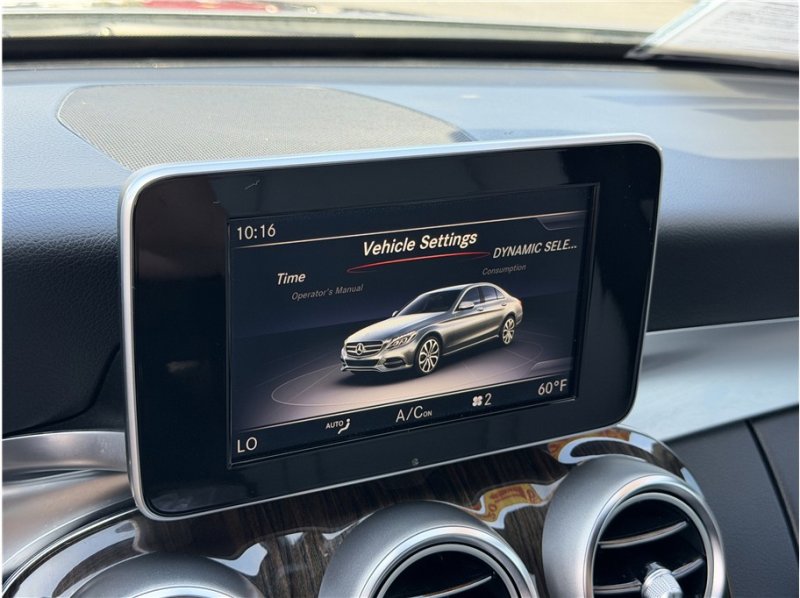 Used 2018 Mercedes-Benz C 300 Sedan w/ Premium Package image 47