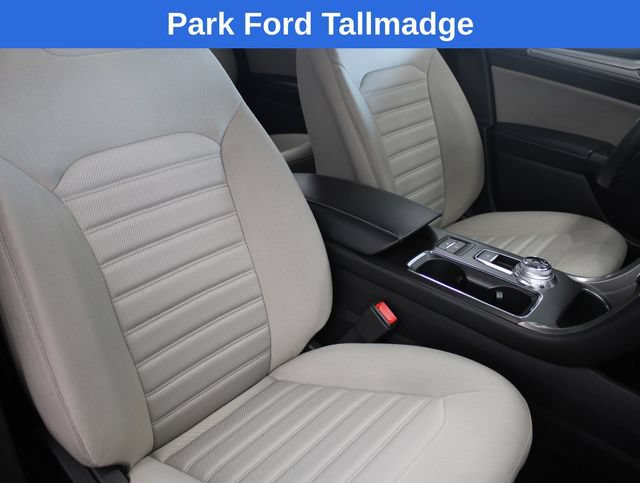 Used 2018 Ford Fusion S FWD image 21