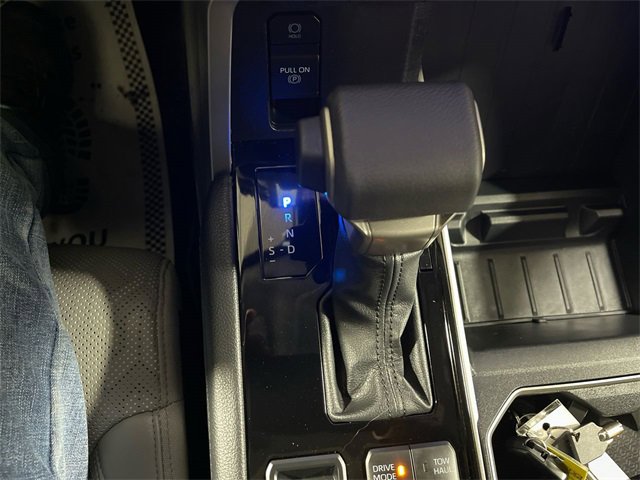 Used 2024 Toyota Tundra Limited image 19