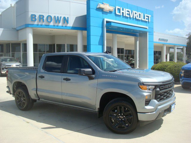 New 2026 Chevrolet Silverado 1500 Custom RWD image 1