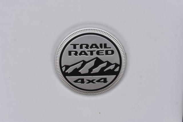 Used 2023 Jeep Gladiator Overland image 11