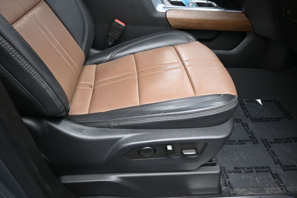 Used 2023 Chevrolet Silverado 1500 High Country w/ High Country Premium Package AWD/4WD image 50