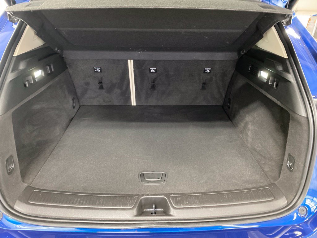 Used 2023 Buick Envision Avenir AWD/4WD image 12