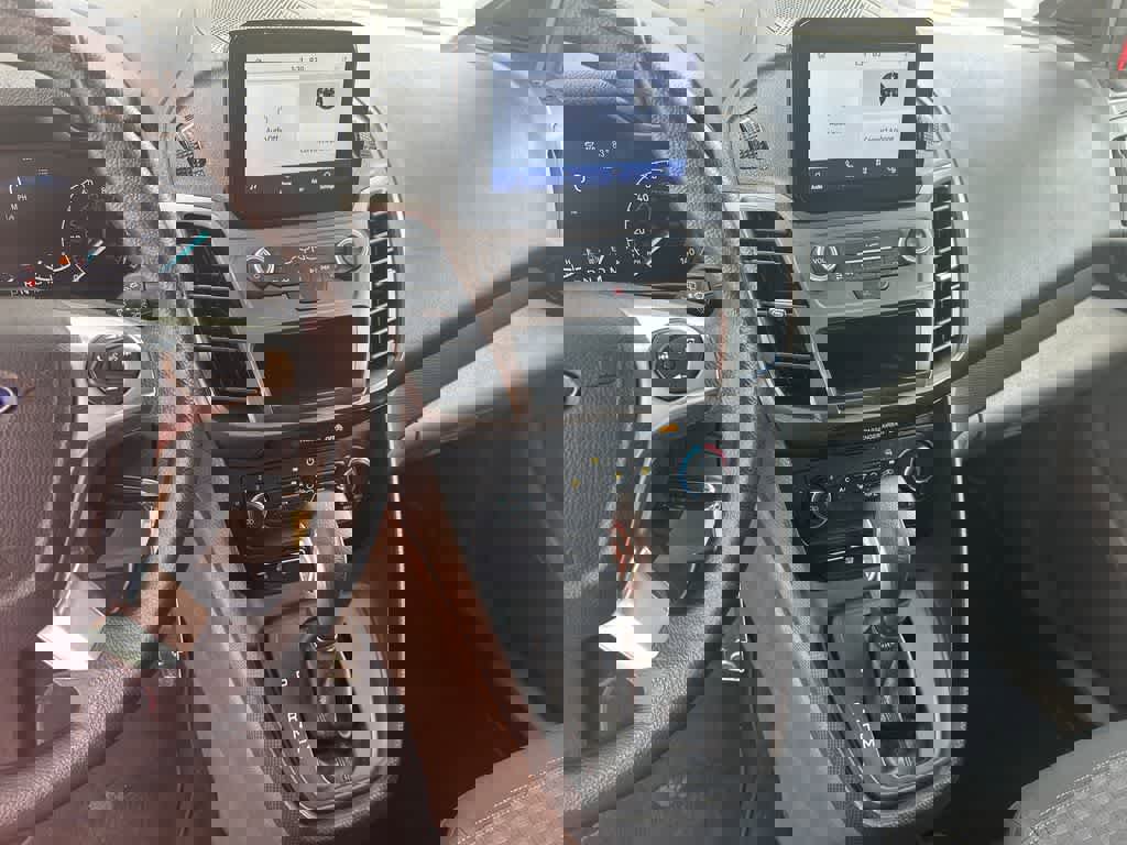 Used 2021 Ford Transit Connect XLT image 23