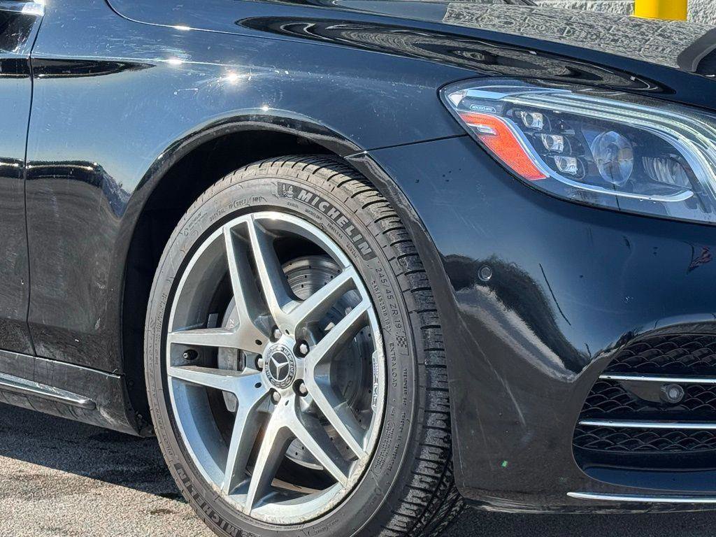 Used 2019 Mercedes-Benz S 560 4MATIC Sedan w/ AMG Line Exterior image 55