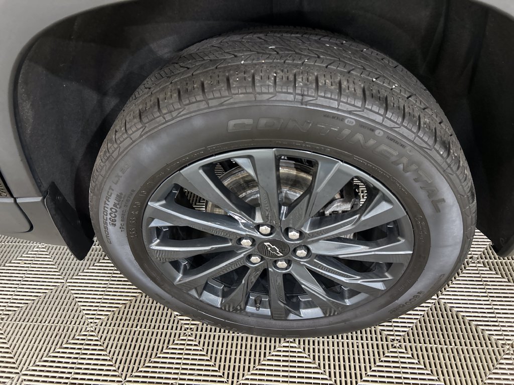 Used 2023 Chevrolet Traverse RS AWD/4WD image 10
