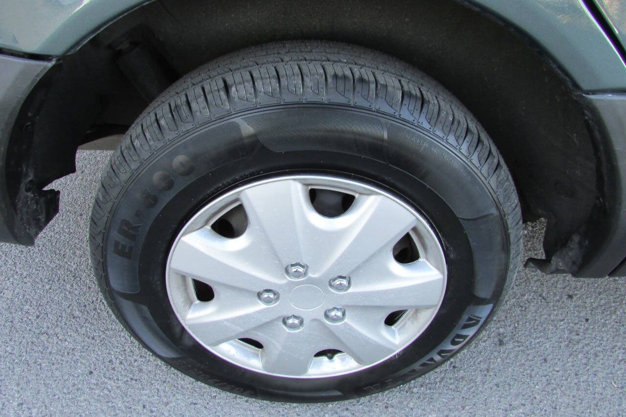 Used 2002 Toyota Sienna CE FWD image 13