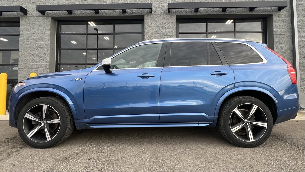 Used 2016 Volvo XC90 T6 R-Design w/ Protection Package Plus image 4