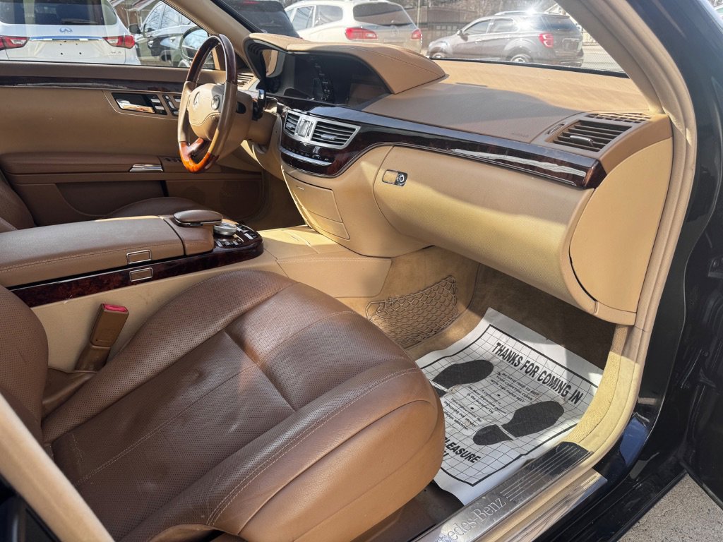 Used 2007 Mercedes-Benz S 550 image 24