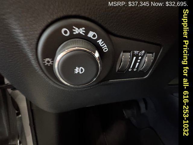 New 2026 Jeep Compass Limited image 24