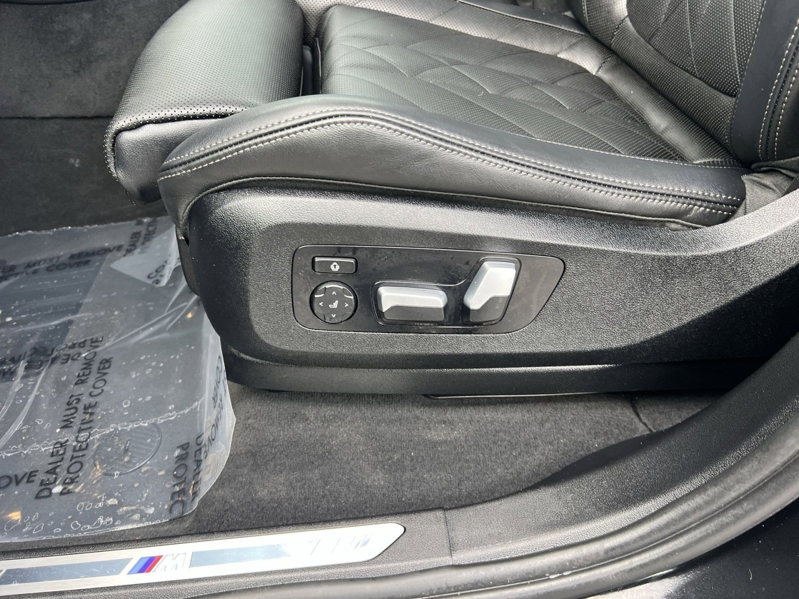 Used 2023 BMW X5 xDrive40i w/ M Sport Package AWD/4WD image 14