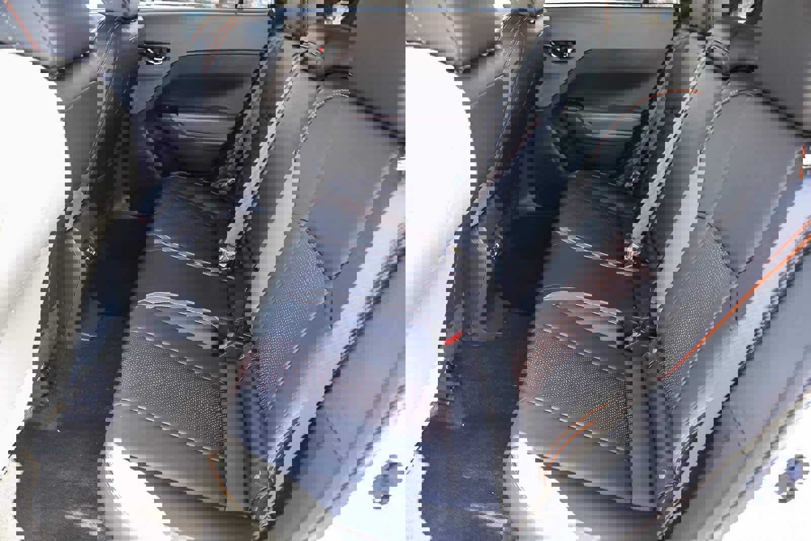 New 2026 Subaru Crosstrek 2.5i Limited w/ Crosstrek Mirror Package image 18