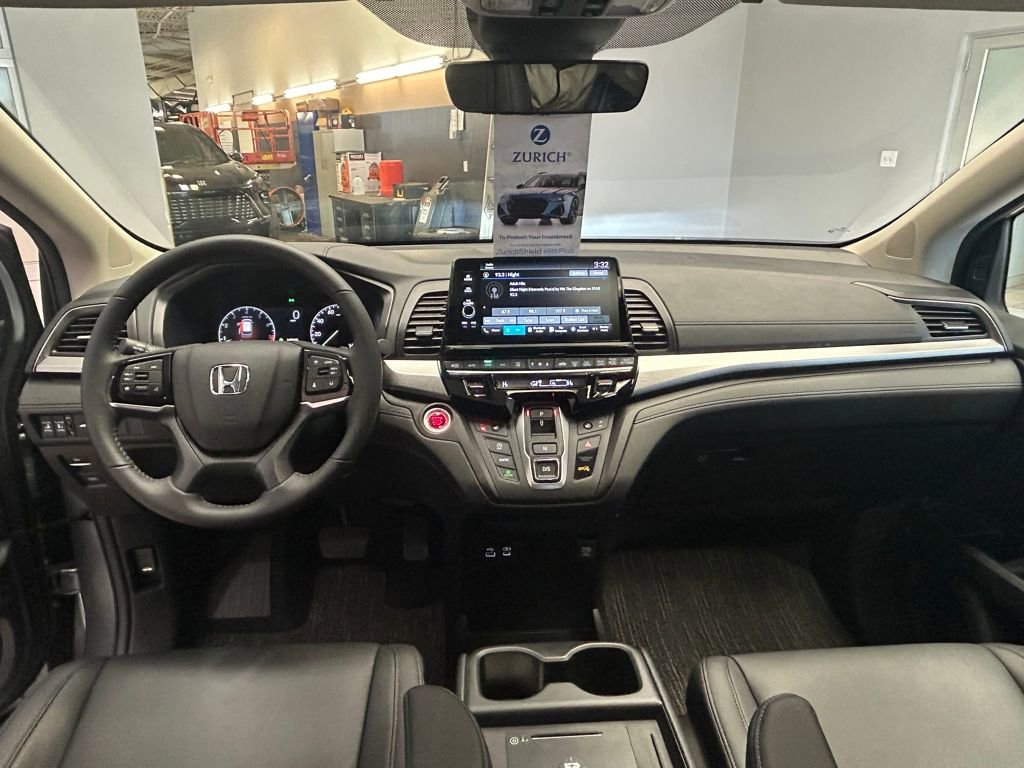 Used 2025 Honda Odyssey EX-L image 9