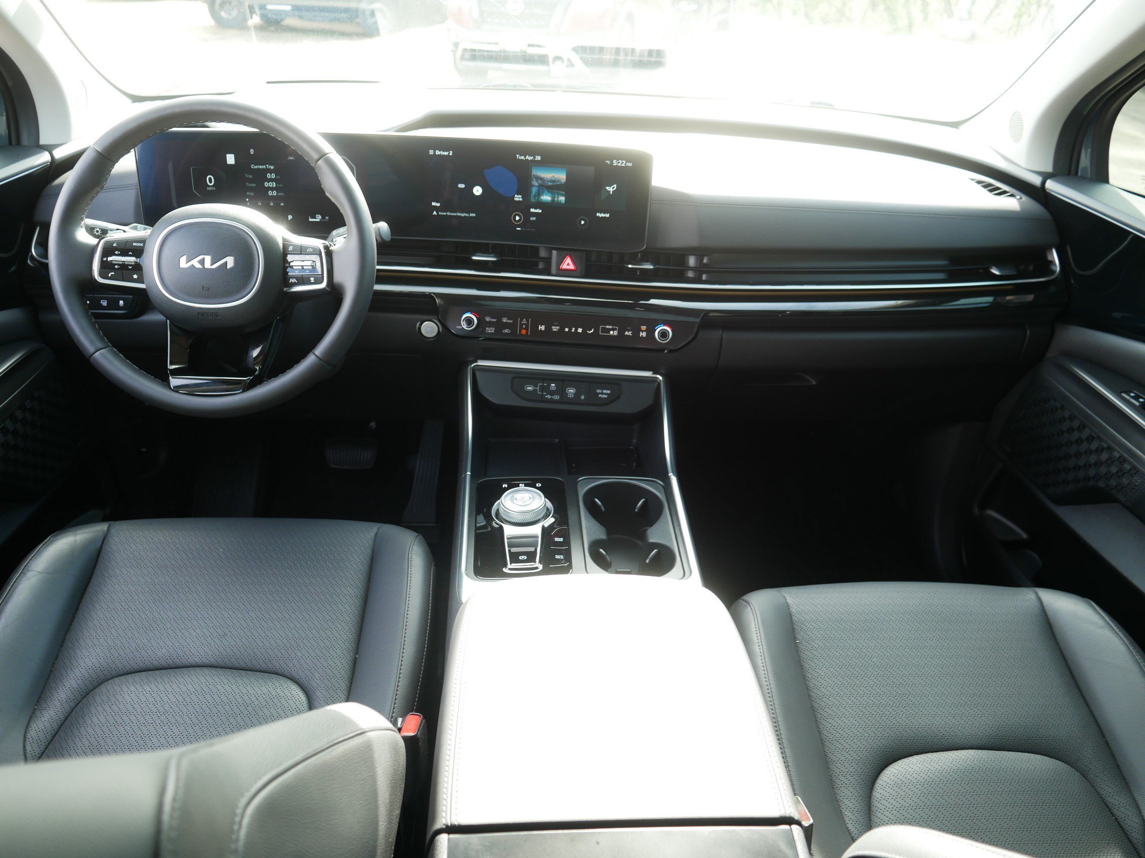 Certified 2025 Kia Carnival SX Prestige FWD image 10
