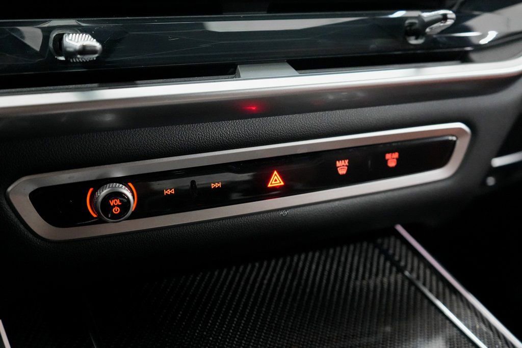 Used 2025 BMW X5 M60i image 17