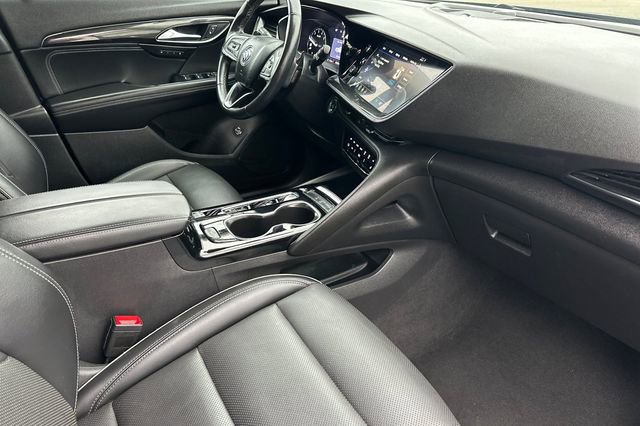 Used 2023 Buick Envision Essence image 18