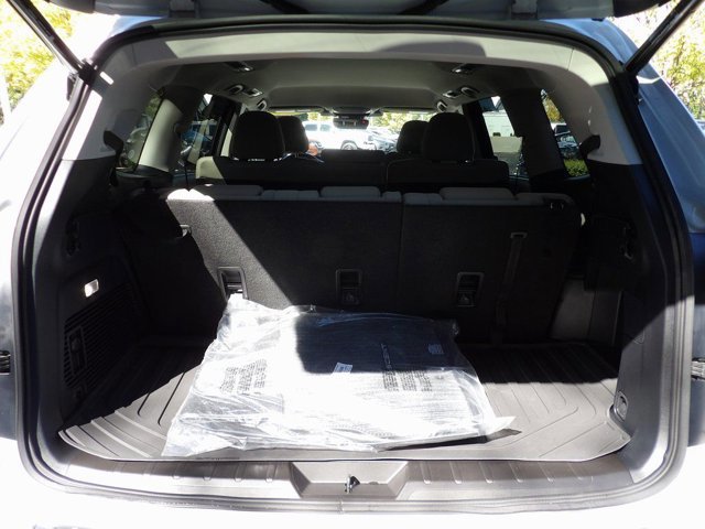 Certified 2025 Subaru Ascent Premium w/ Premium Package image 22