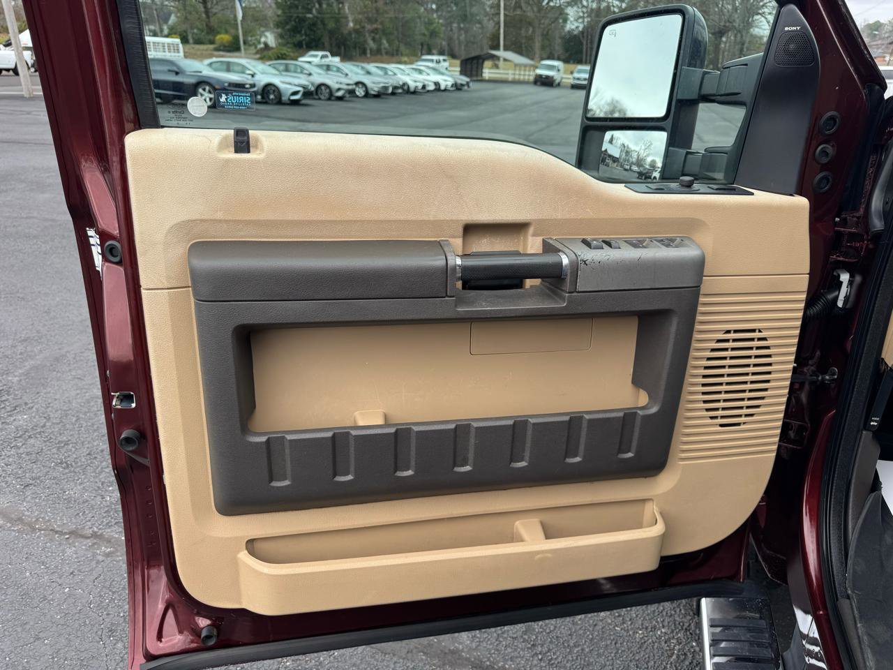 Used 2016 Ford F250 Lariat w/ Lariat Ultimate Package image 13
