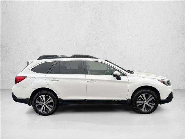 Used 2019 Subaru Outback 2.5i Limited w/ Popular Package #2 AWD/4WD image 4