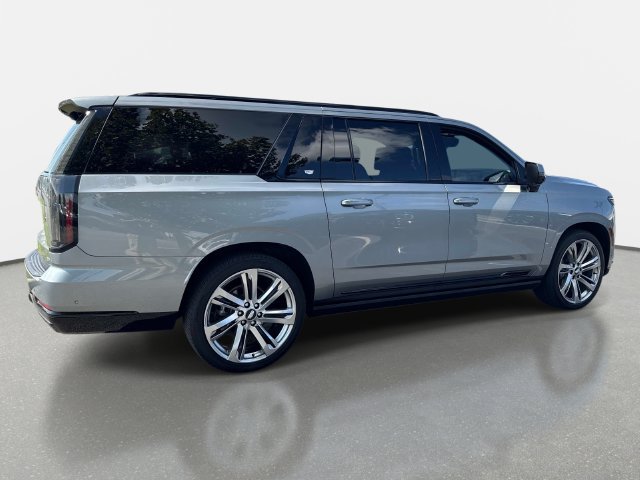 Certified 2025 Cadillac Escalade ESV Sport Platinum AWD/4WD image 7