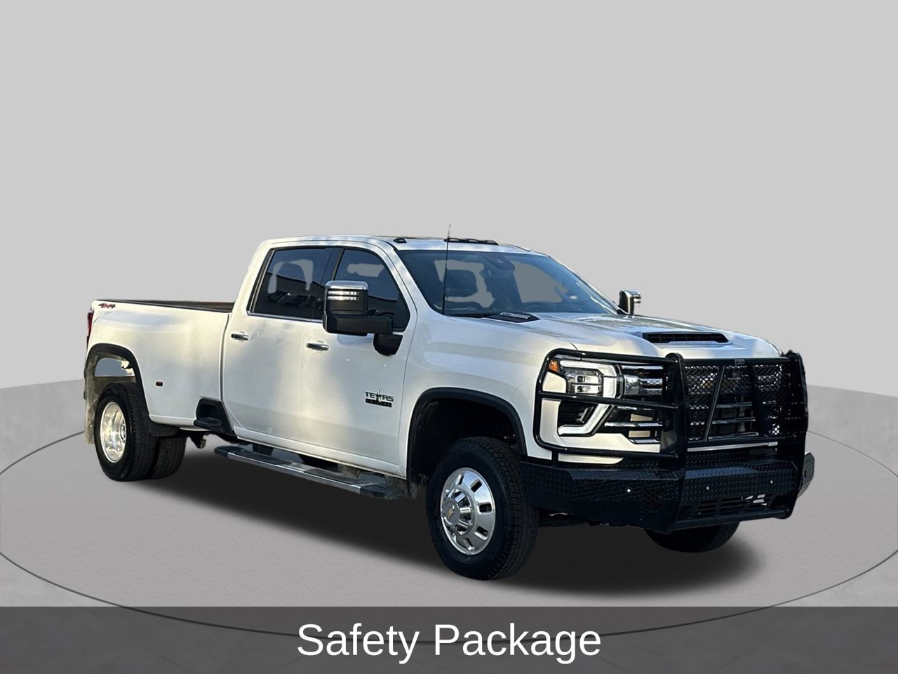 Used 2025 Chevrolet Silverado 3500 LTZ w/ LTZ Texas Edition AWD/4WD image 7