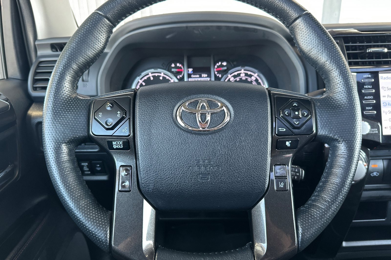 Used 2023 Toyota 4Runner TRD Off-Road Premium w/ Moonroof Package AWD/4WD image 23