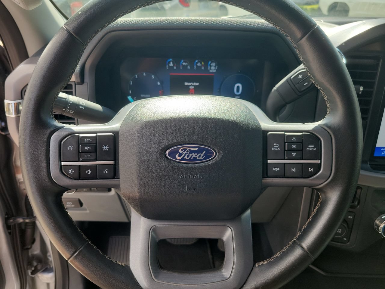 Used 2025 Ford F150 XLT w/ Equipment Group 301A Standard AWD/4WD image 17